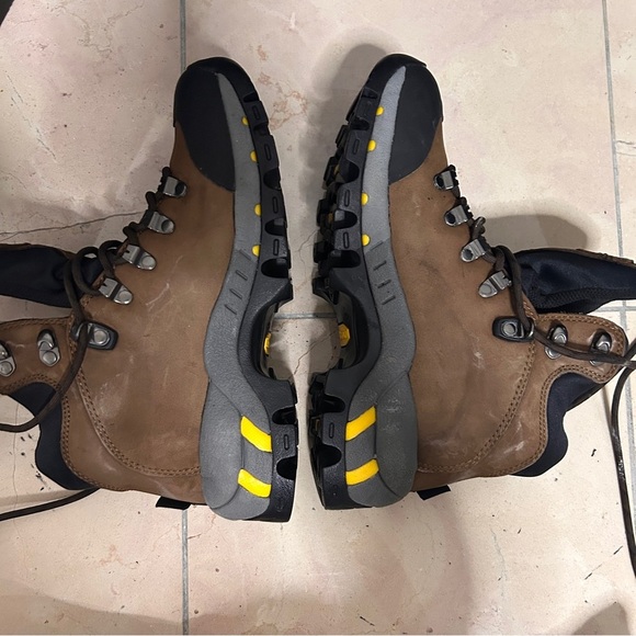 Vasque Women's Size 7.5 Brown Black Hiking Boots Integration Technology - Picture 12 of 14